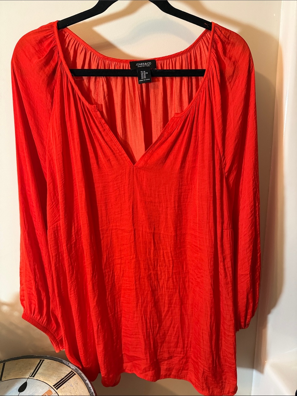 Bright Orange V-Neck 3/4-Sleeve blouse